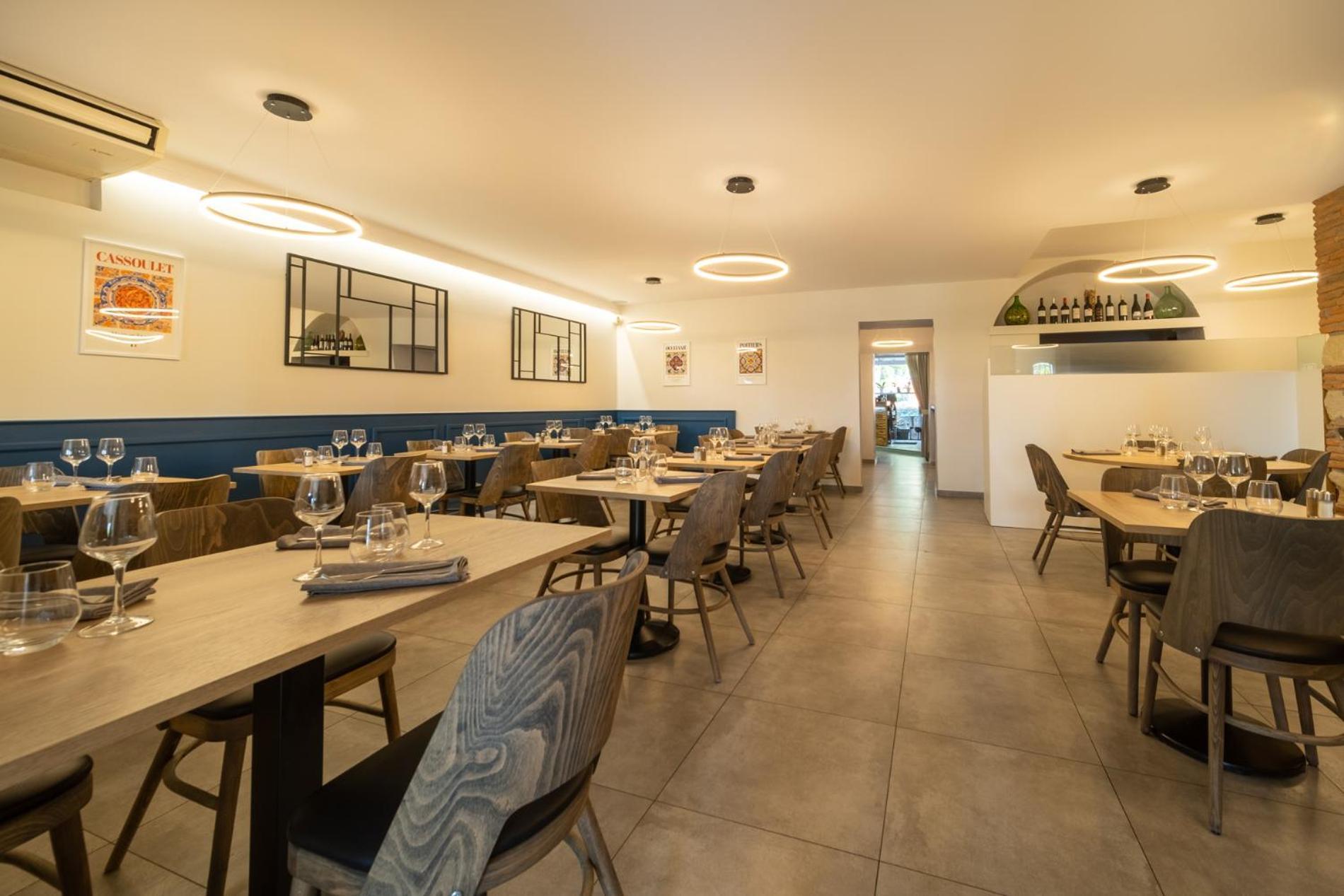 Hotel Restaurant Du Lauragais Logis De France Вилфранш-дьо-Лораге Екстериор снимка