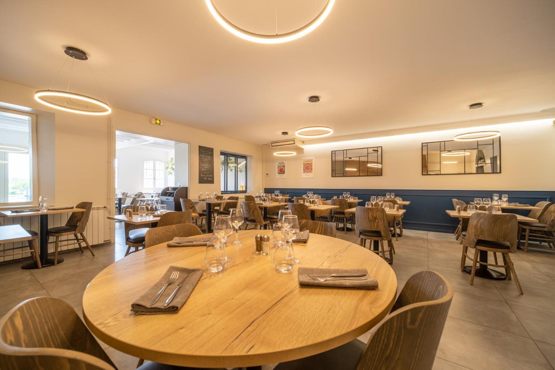 Hotel Restaurant Du Lauragais Logis De France Вилфранш-дьо-Лораге Екстериор снимка