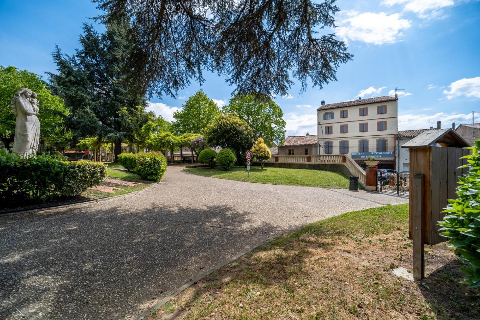 Hotel Restaurant Du Lauragais Logis De France Вилфранш-дьо-Лораге Екстериор снимка